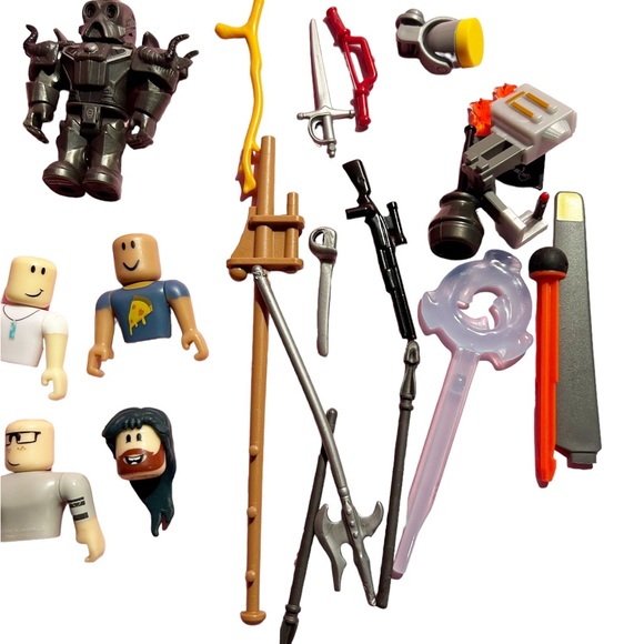Roblox Mixed Toy Lot Bodies Faces People and Accessory Parts - Picture 2 of 5